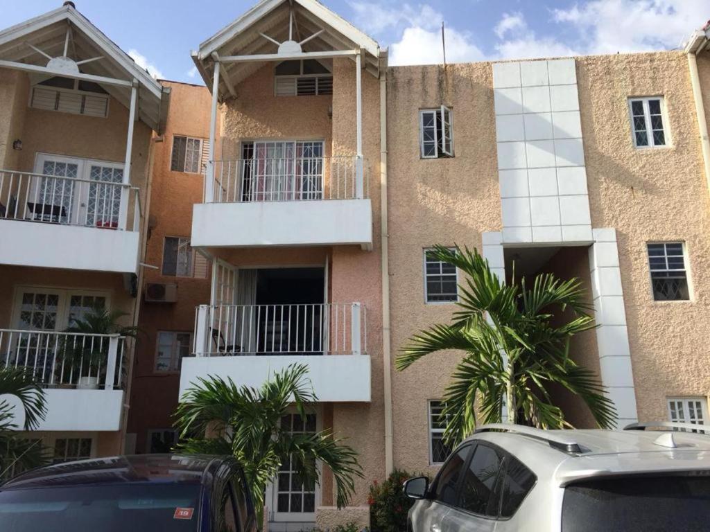 Finest Accommodation Apt # 424 Marley Manor Block 4 6 Marley Rd Kgn 6 Kingston Exterior photo